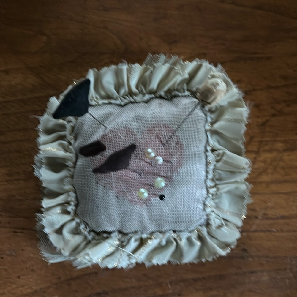 Vintage square pillow hand crafted heart center pincushion ruffle edge & 9 pins